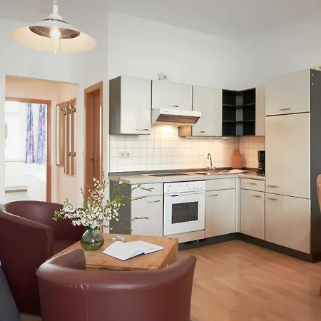 Апартаменти Haus Kaete We1921 Sellin (Rugen)